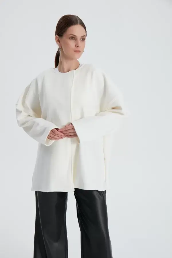 Beyaz Oversize Kaşe Kaban - Görsel 2