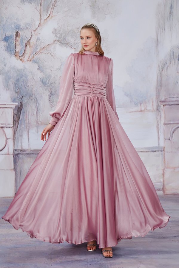 Pembe Elsa Abiye