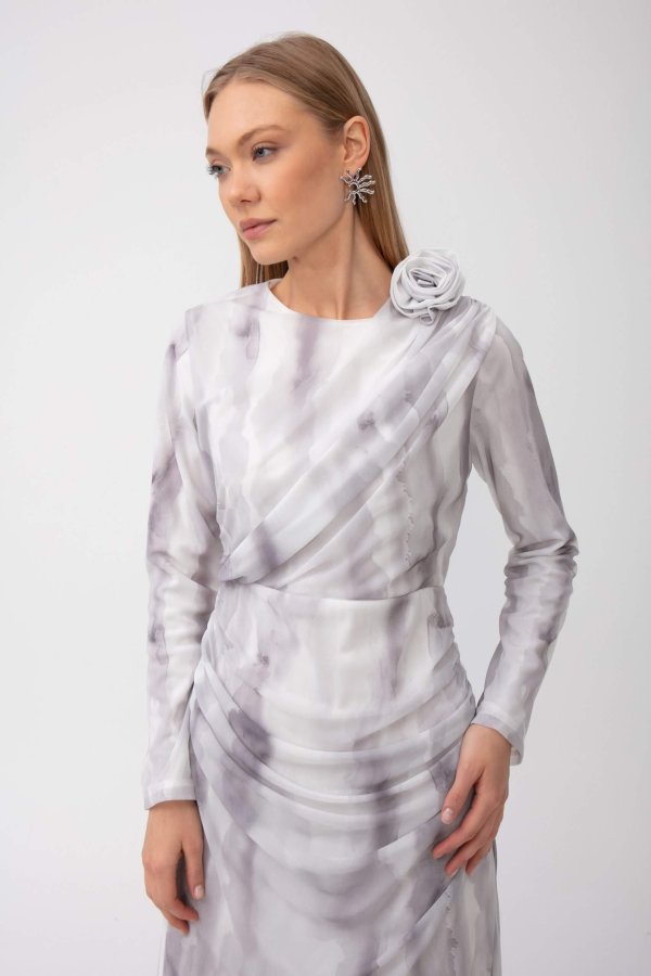 Siyah Batik Desen Tül Elbise - Görsel 2