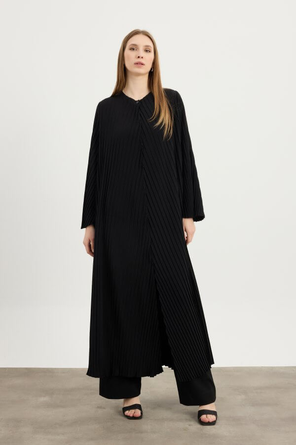 Siyah Pilise Detaylı Abaya